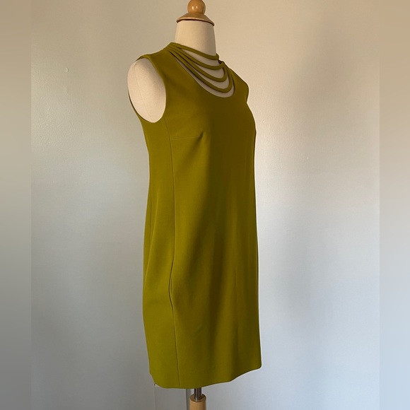 Diane Von Furstenberg 1960s Style Green Ring Neck Mini Dress With Pockets - Picture 4 of 12